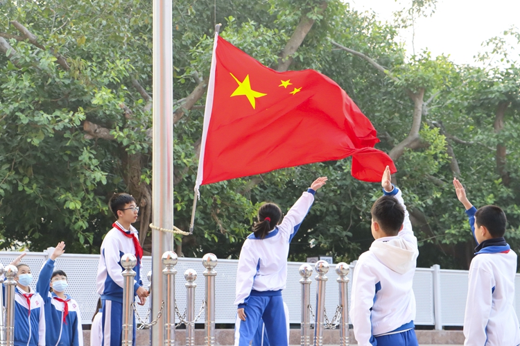 图1.jpg