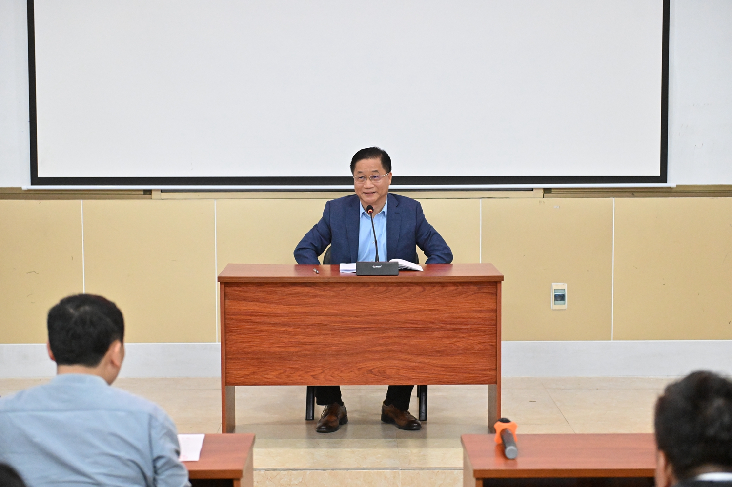 05 郑建忠总校长深情寄语.JPG