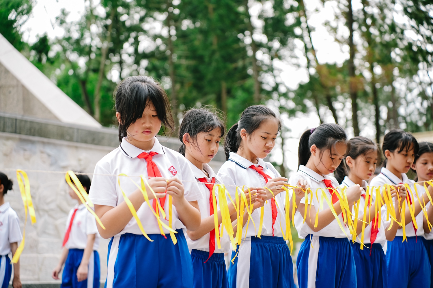 学生系黄丝带_副本.jpg