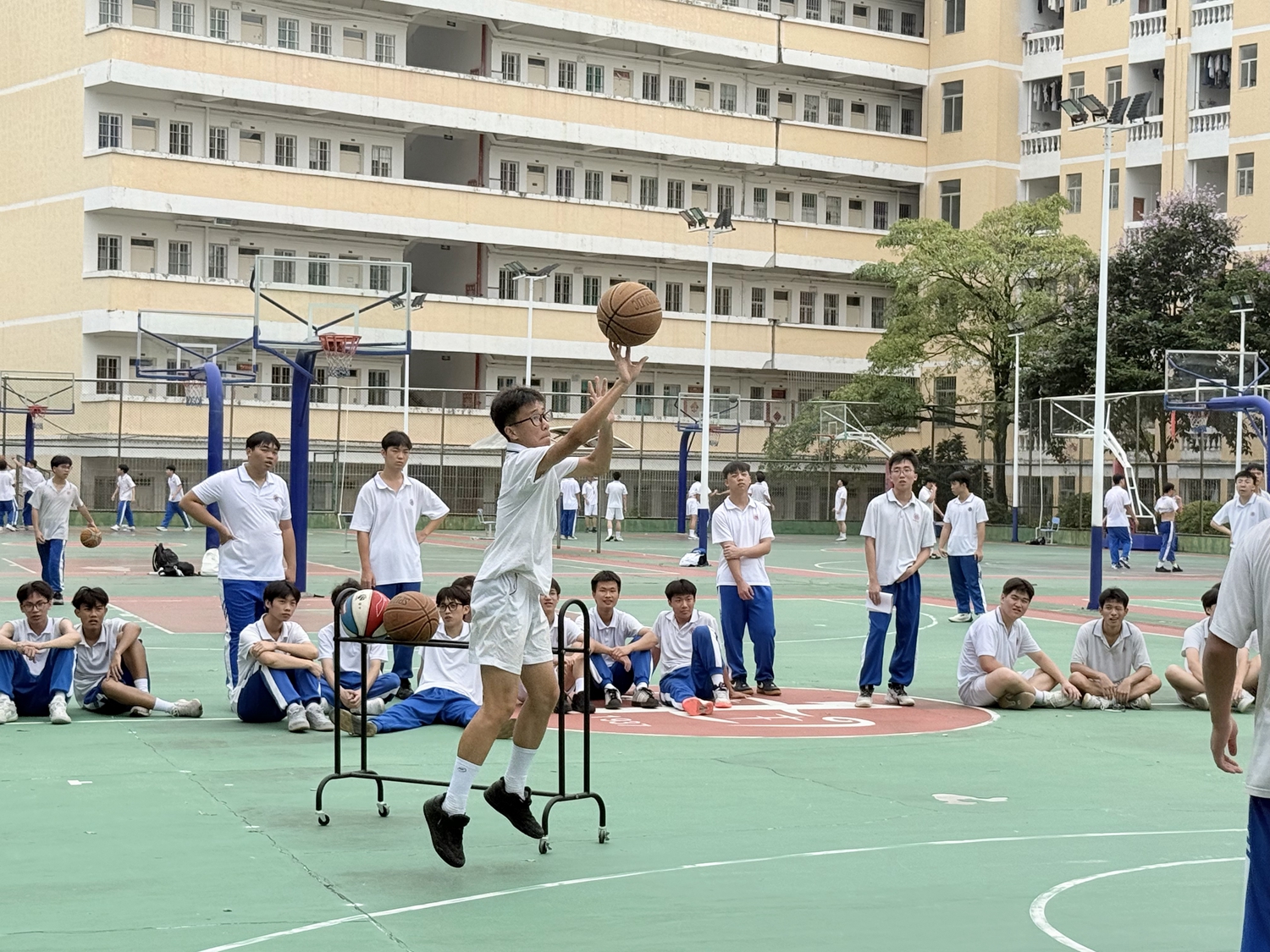 1779253550438324.jpg 图3同学们的比赛画面.jpg