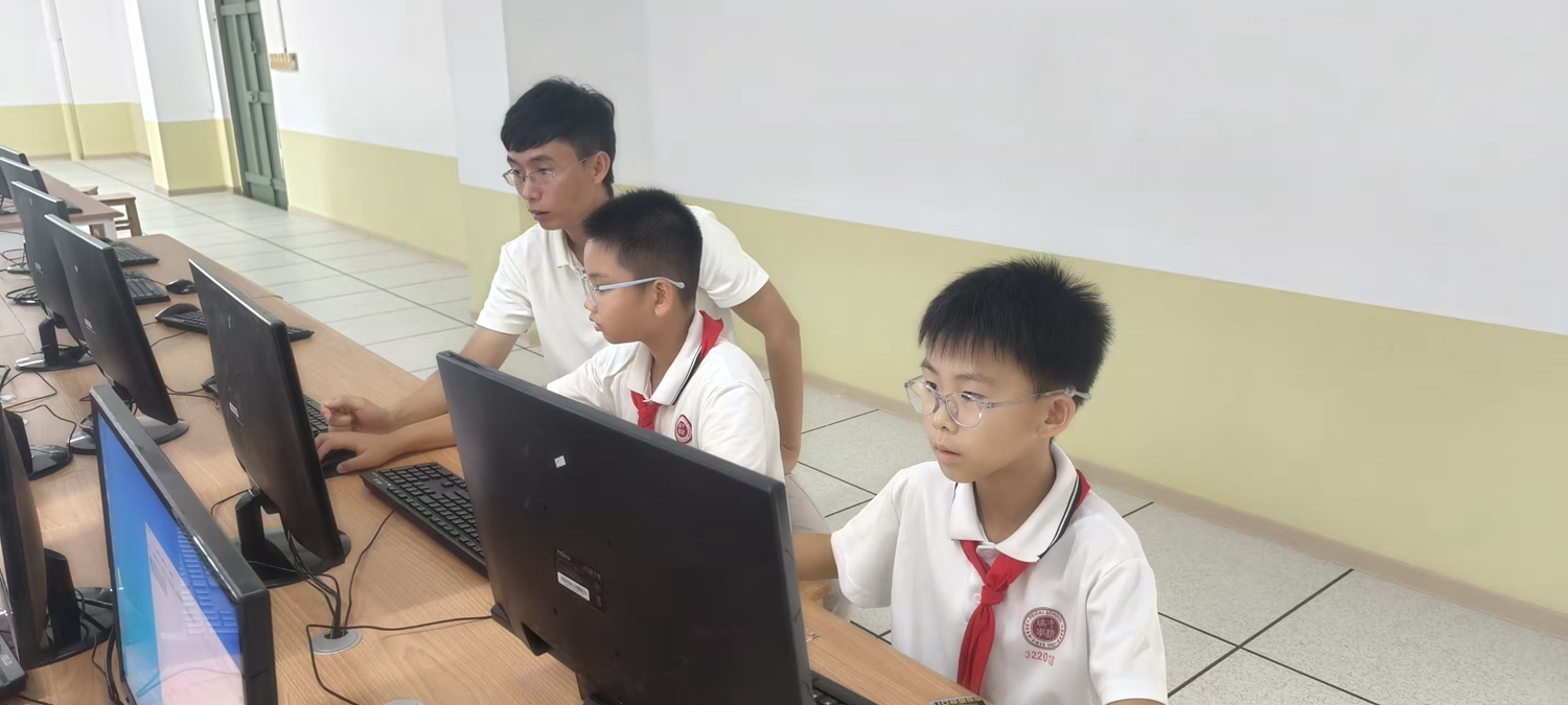 5.赛前指导.jpg