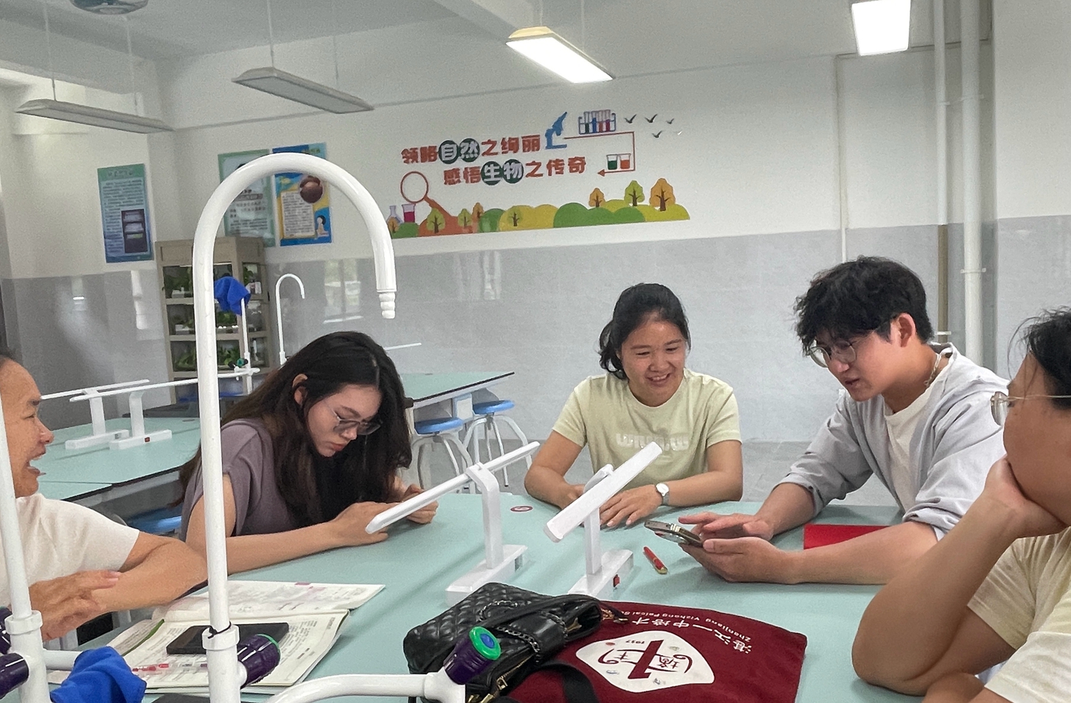 1781139865398410.jpg 图1:联合心理科组精选内容.jpg