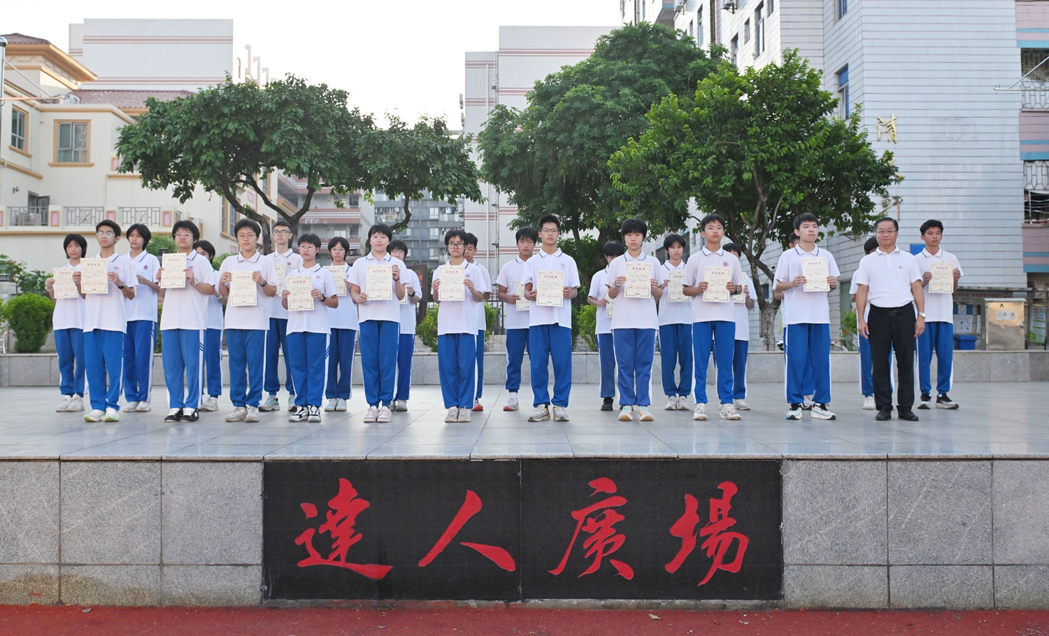 图4.jpg