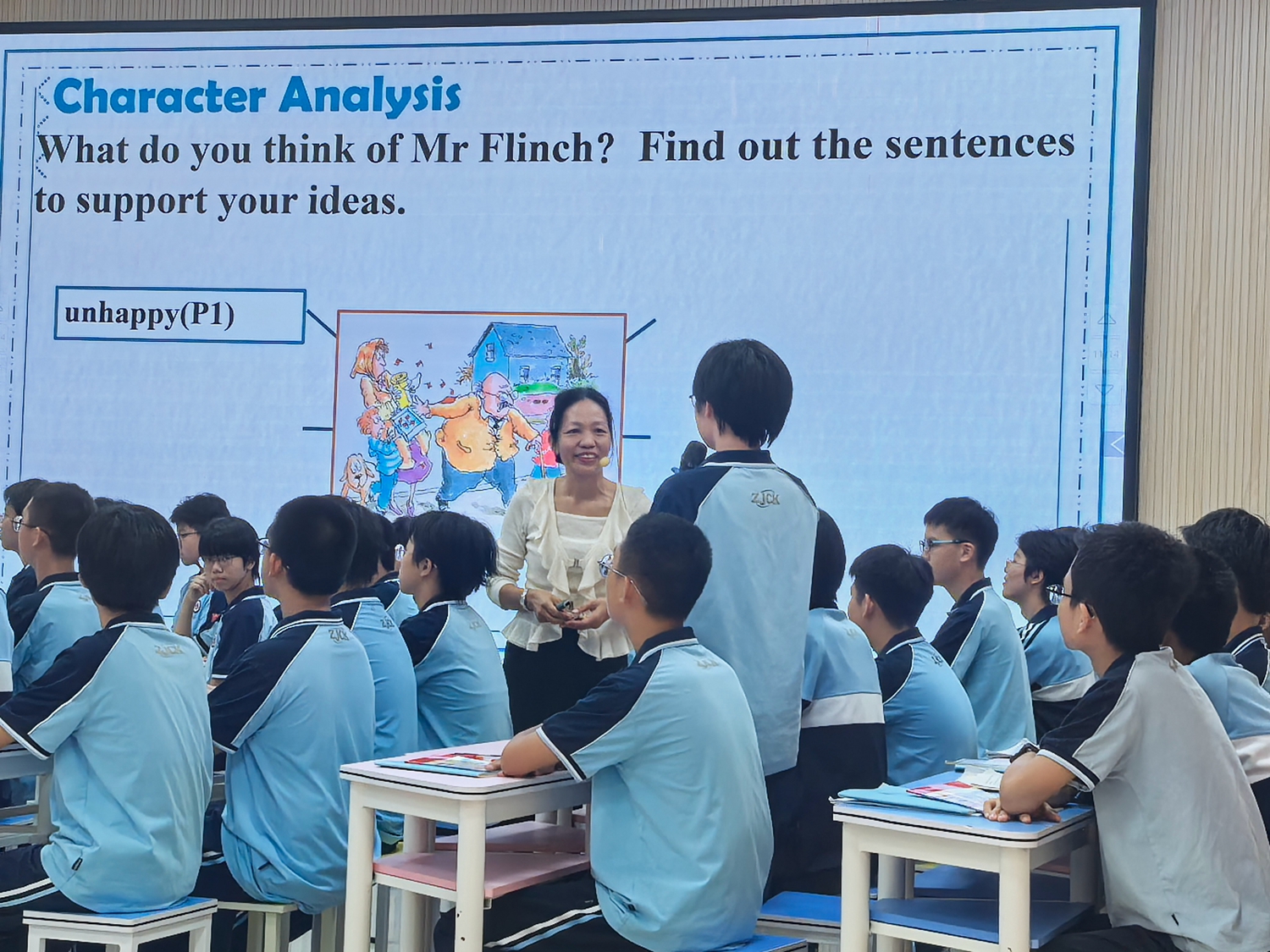 学生分享阅读体会.jpg